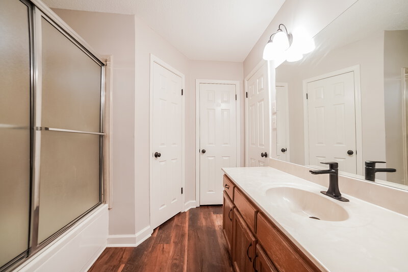 1,720/Mo, 6136 Cherokee Dr Olive Branch, MS 38654 Main Bedroom View 3
