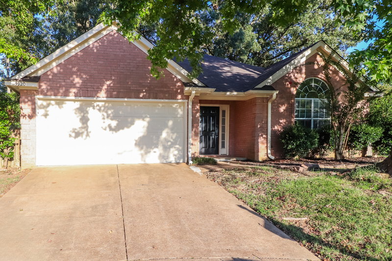 1,750/Mo, 3920 Pecan Trace Cv Memphis, TN 38135 Front View