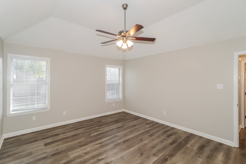 1,750/Mo, 3920 Pecan Trace Cv Memphis, TN 38135 Main Bedroom View