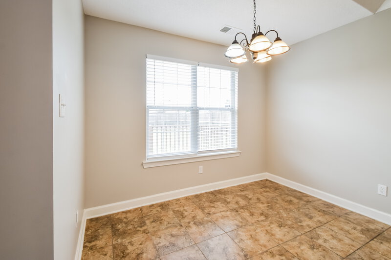 1,890/Mo, 3226 Latimer Rd Horn Lake, MS 38637 Dining Room View