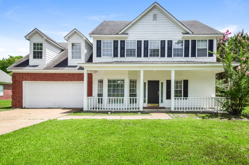 0/Mo, 5606 Southbend Olive Branch, MS 38654 External View