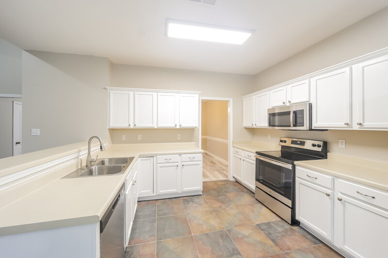 3,190/Mo, 5606 Southbend Olive Branch, MS 38654 Kitchen View