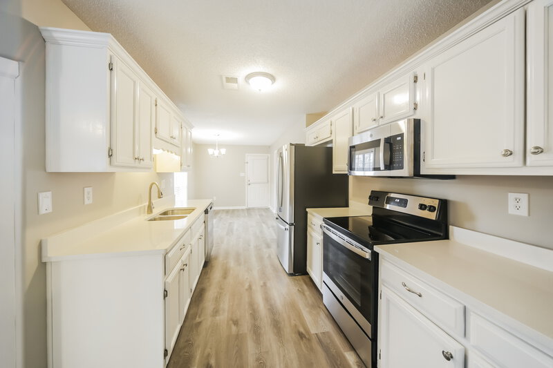 1,940/Mo, 7902 Allendale Cv Olive Branch, MS 38654 Kitchen View