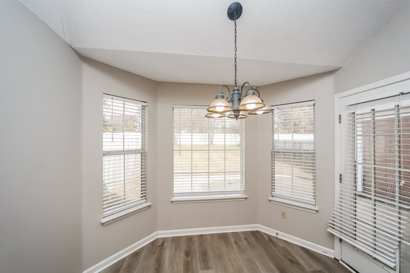1,690/Mo, 8728 Cat Tail Dr Southaven, MS 38671 Dining Room View