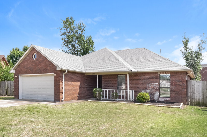 1,845/Mo, 10873 E Ridge Dr Olive Branch, MS 38654 Front View