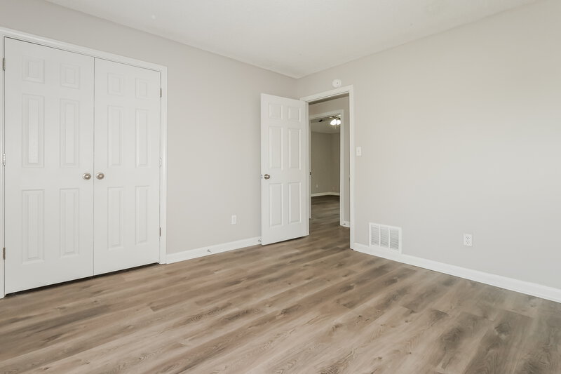 1,845/Mo, 10873 E Ridge Dr Olive Branch, MS 38654 Bedroom View