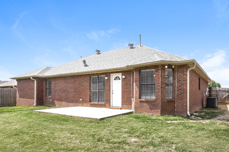 1,845/Mo, 10873 E Ridge Dr Olive Branch, MS 38654 Rear View