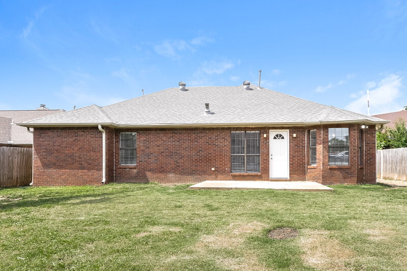 1,845/Mo, 10873 E Ridge Dr Olive Branch, MS 38654 Rear View 2