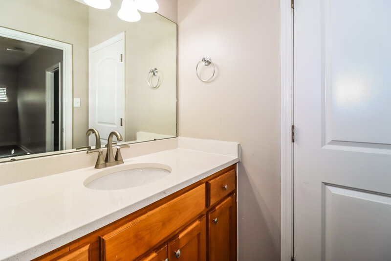 2,095/Mo, 8429 Wild Dune Ln Bartlett, TN 38002 Bathroom View