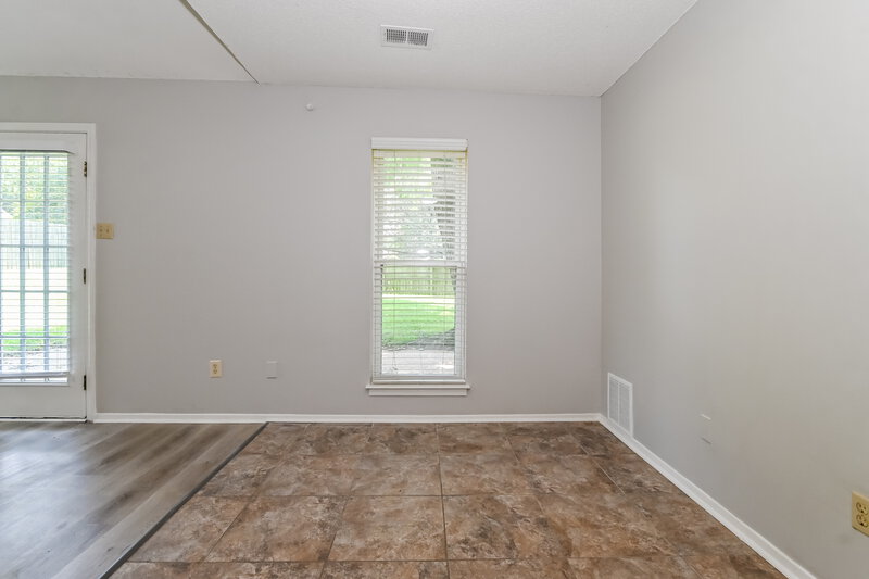 1,385/Mo, 3655 Corsica Dr Horn Lake, MS 38637 Dining Room View