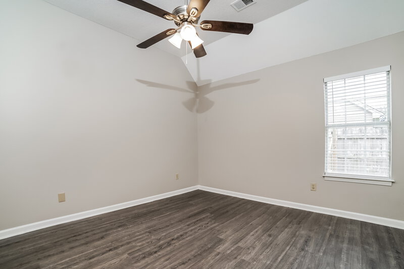 1,665/Mo, 9862 Allen Pkwy S Olive Branch, MS 38654 Main Bedroom View