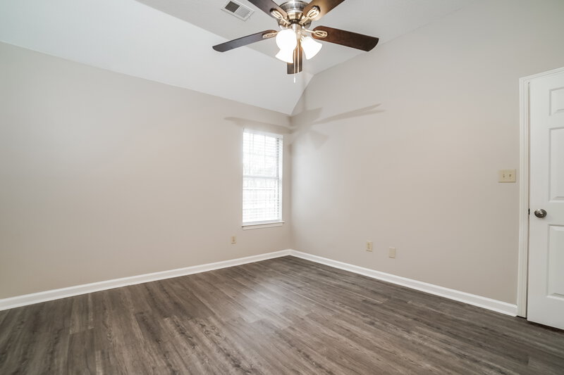 1,665/Mo, 9862 Allen Pkwy S Olive Branch, MS 38654 Main Bedroom View 2