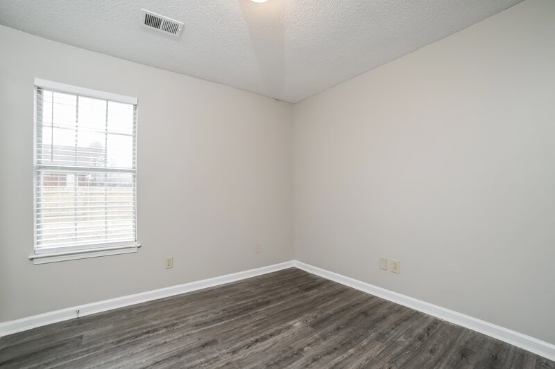 1,665/Mo, 9862 Allen Pkwy S Olive Branch, MS 38654 Main Bedroom View 3