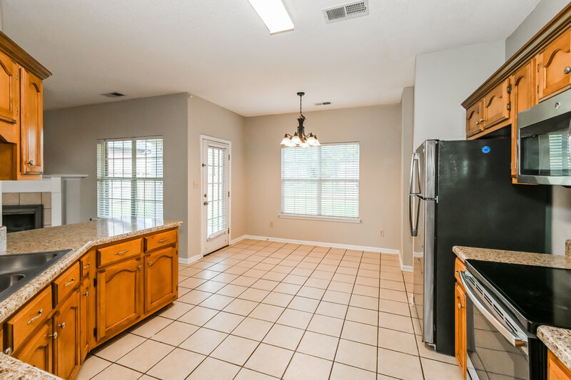 2,010/Mo, 9213 Gavin Dr Olive Branch, MS 38654 Kitchen View 3