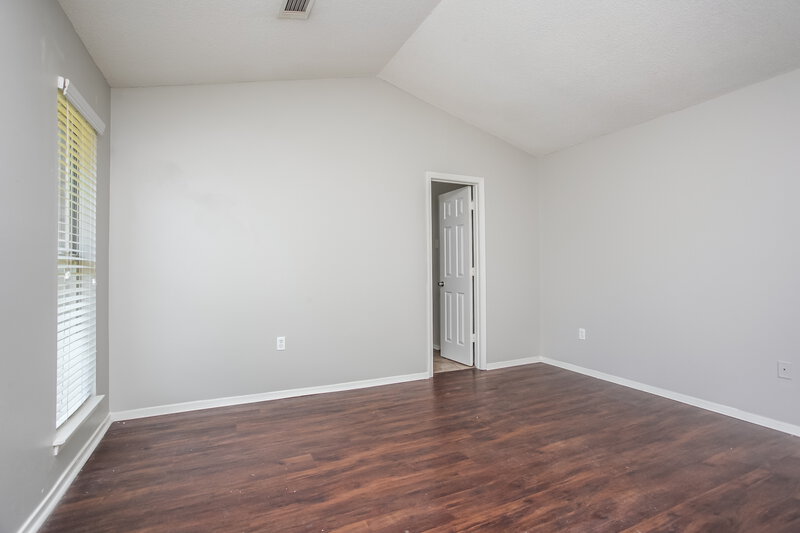 1,795/Mo, 10431 Amanda Dr Olive Branch, MS 38654 Main Bedroom View 2
