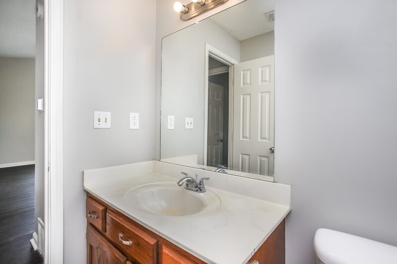 1,795/Mo, 10431 Amanda Dr Olive Branch, MS 38654 Bathroom View