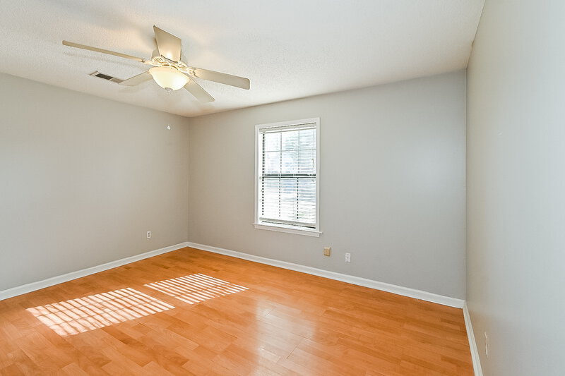 1,770/Mo, 9898 Cherokee Dr Olive Branch, MS 38654 Main Bedroom View