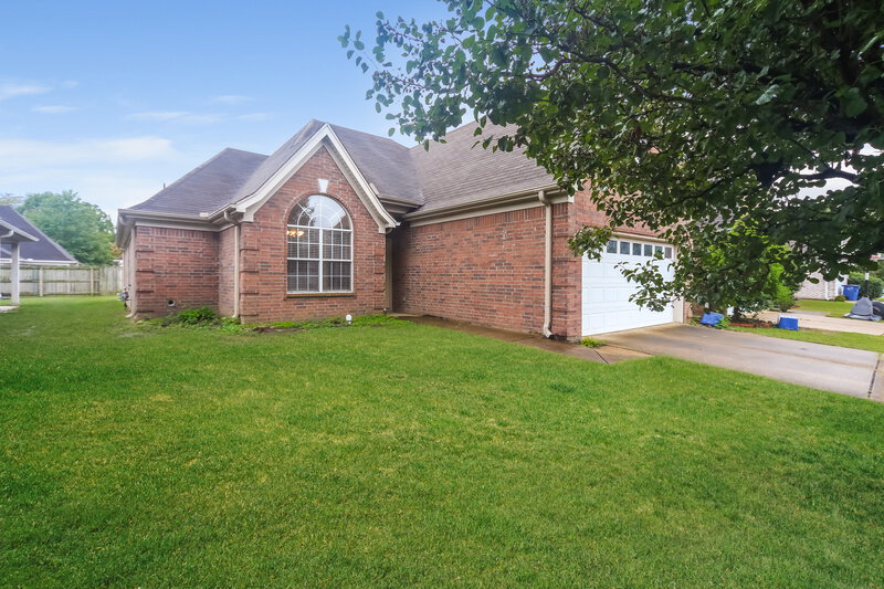 1,705/Mo, 9885 Stage Run Dr Olive Branch, MS 38654 Front View 2