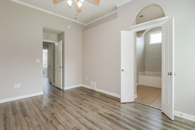 2,295/Mo, 6181 Braybourne Main Olive Branch, MS 38654 Main Bedroom View