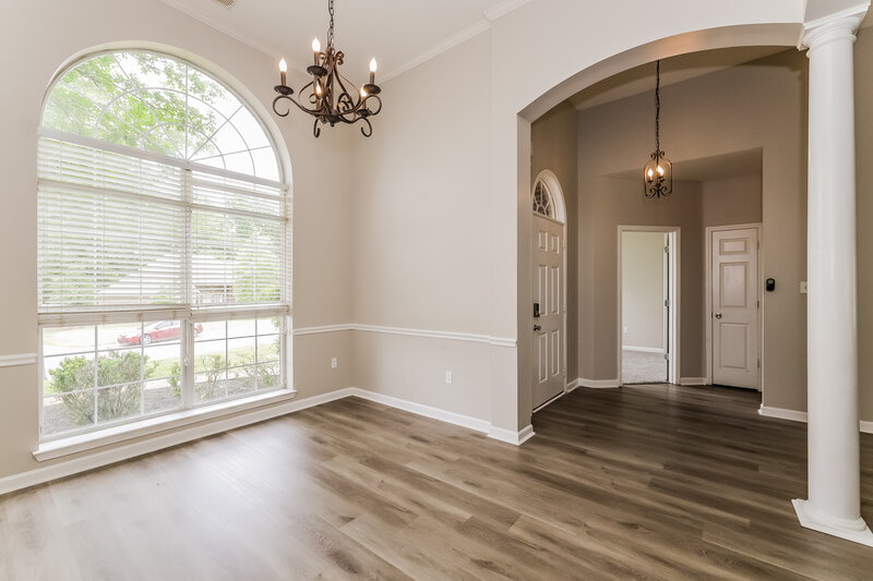 2,240/Mo, 1391 Shetland Dr Southaven, MS 38671 Dining Room View