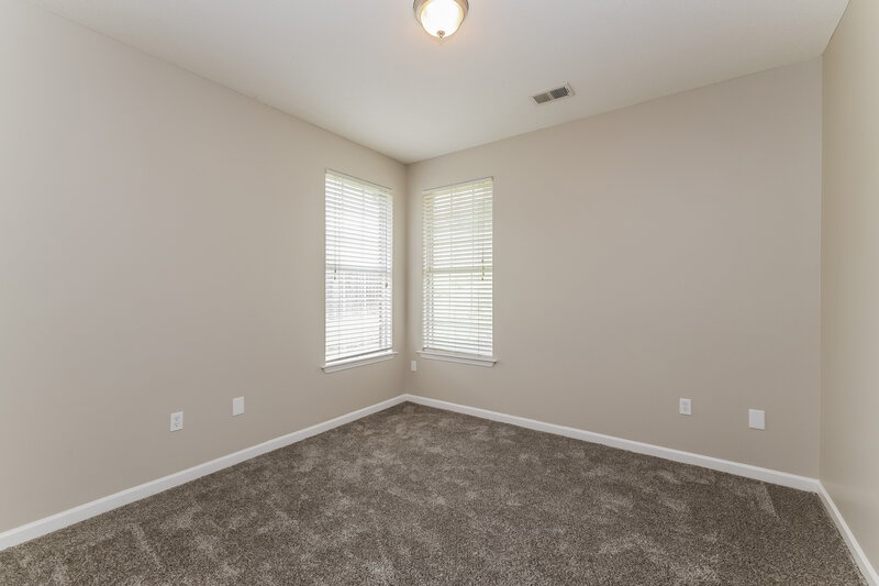 2,240/Mo, 1391 Shetland Dr Southaven, MS 38671 Bedroom View 2