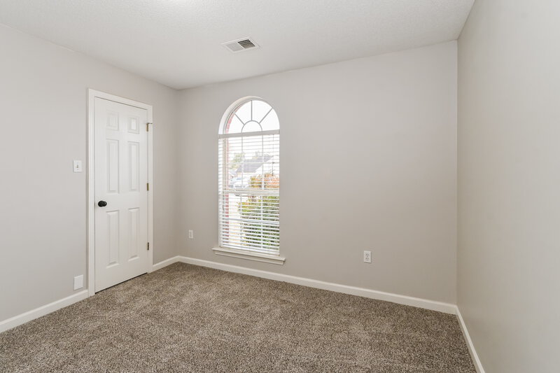 1,925/Mo, 4060 Triple Crown Loop N Southaven, MS 38671 Bedroom View