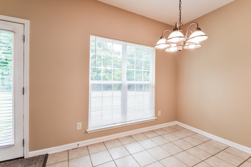 1,840/Mo, 8359 Windsor Ln Southaven, MS 38672 Breakfast Nook View