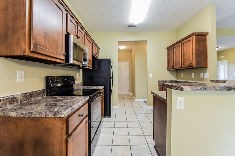 1,840/Mo, 8359 Windsor Ln Southaven, MS 38672 Kitchen View