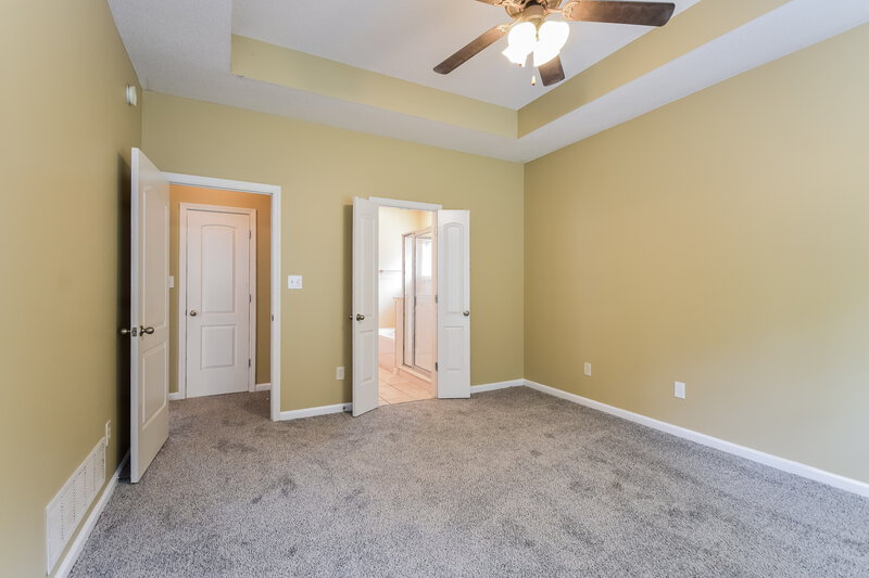 1,840/Mo, 8359 Windsor Ln Southaven, MS 38672 Main Bedroom View 2