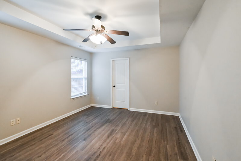 2,195/Mo, 5690 Bedford Loop W Southaven, MS 38672 Main Bedroom View