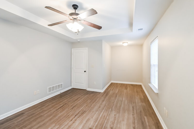 2,195/Mo, 5690 Bedford Loop W Southaven, MS 38672 Main Bathroom View