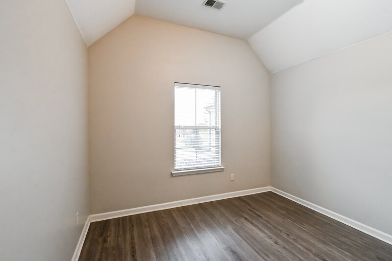 2,195/Mo, 5690 Bedford Loop W Southaven, MS 38672 Bedroom View 2