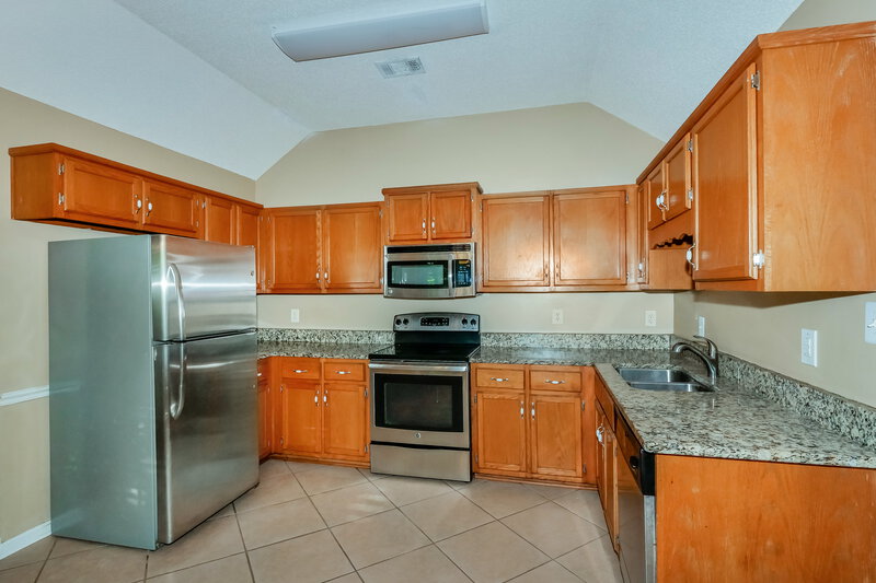 1,785/Mo, 6670 Tangleberry Cove Walls, MS 38680 Kitchen View
