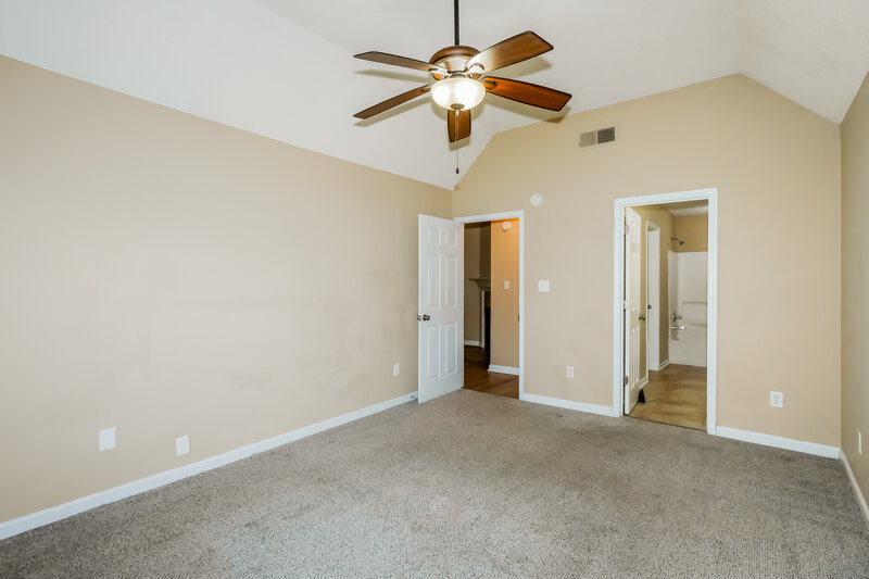 1,740/Mo, 6916 Fox Briar Cove Walls, MS 38680 Main Bedroom View 2