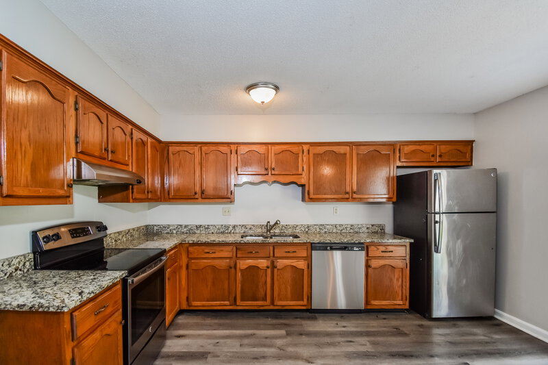 1,565/Mo, 6845 Dunbarton Dr Horn Lake, MS 38637 Kitchen View