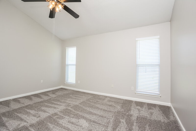 1,725/Mo, 6740 Hunters Crossing Horn Lake, MS 38637 Main Bedroom View