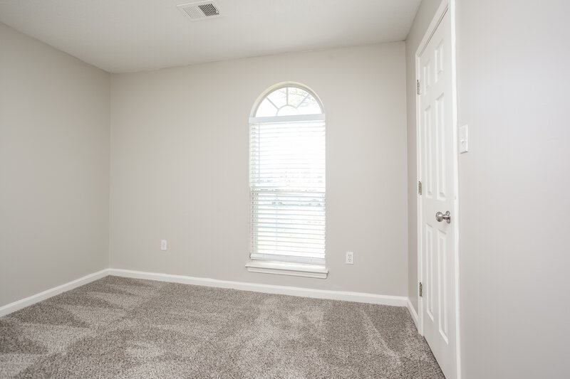 1,725/Mo, 6740 Hunters Crossing Horn Lake, MS 38637 Bedroom View