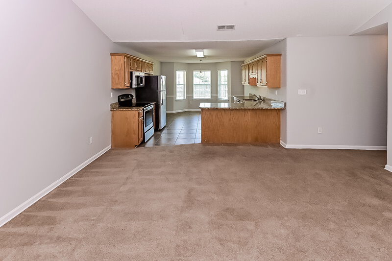 1,690/Mo, 7438 Crystal Dr Horn Lake, MS 38637 Living Room View