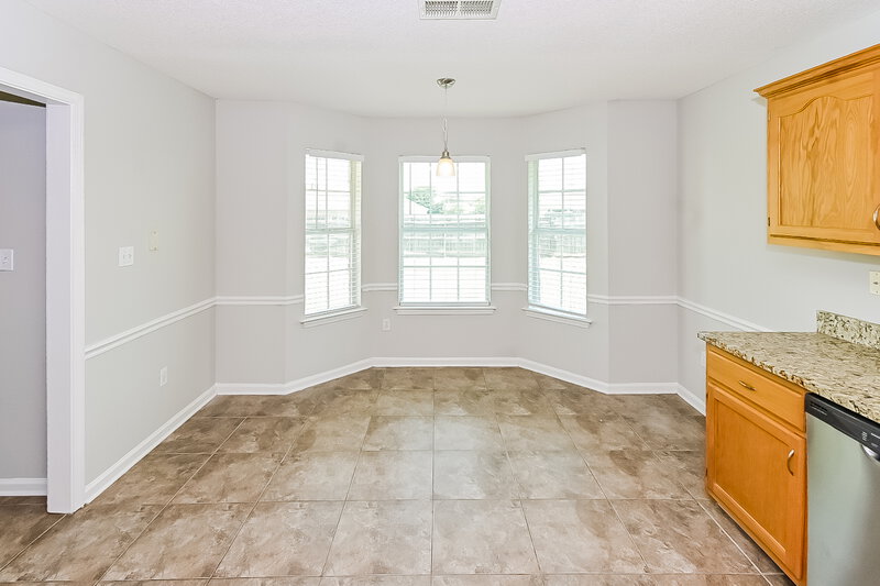 1,690/Mo, 7438 Crystal Dr Horn Lake, MS 38637 Dining Room View