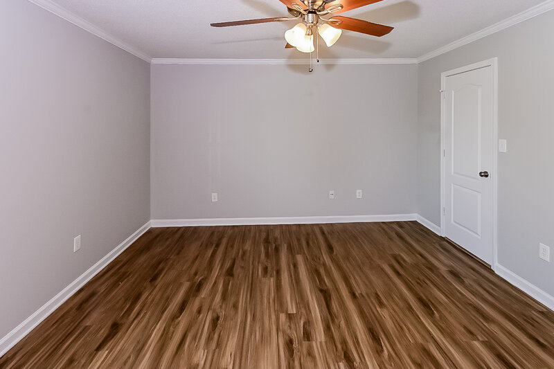 1,690/Mo, 7438 Crystal Dr Horn Lake, MS 38637 Main Bedroom View 3