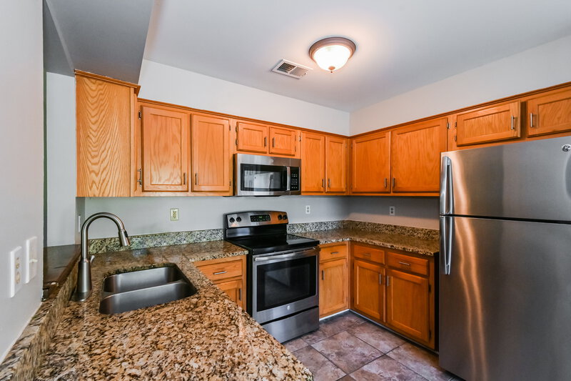 2,310/Mo, 7605 Caitlynn Circle W Horn Lake, MS 38637 Kitchen View