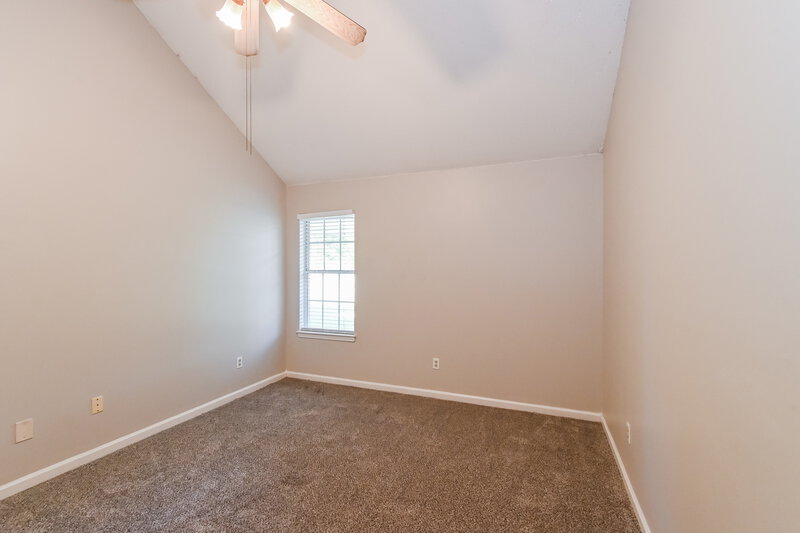 2,310/Mo, 7605 Caitlynn Circle W Horn Lake, MS 38637 Main Bedroom View 2