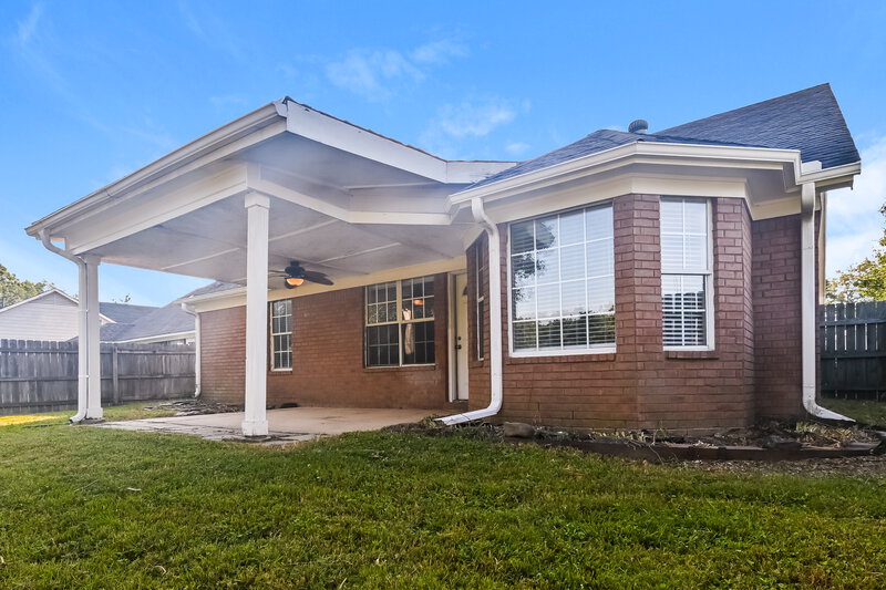 2,310/Mo, 7605 Caitlynn Circle W Horn Lake, MS 38637 Rear View