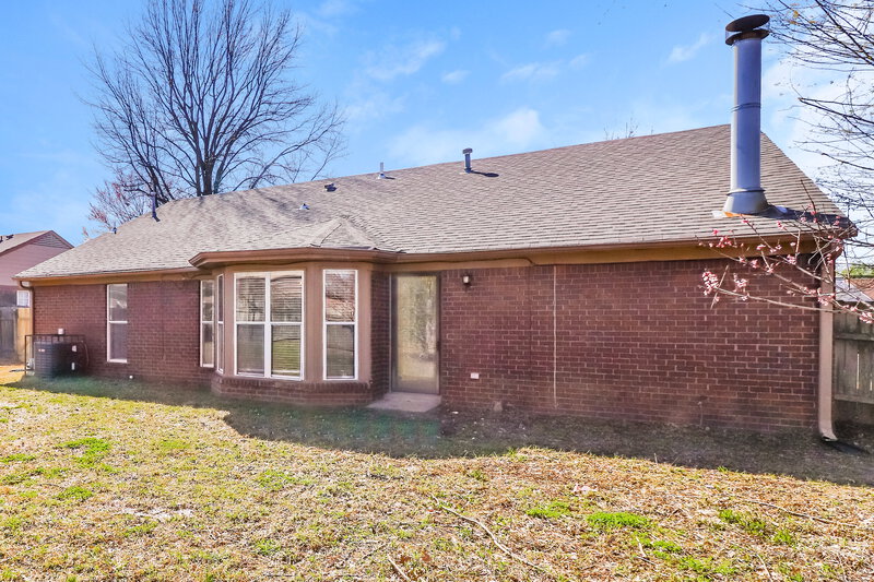 1,430/Mo, 7174 Brandee Dr Horn Lake, MS 38637 Rear View 2