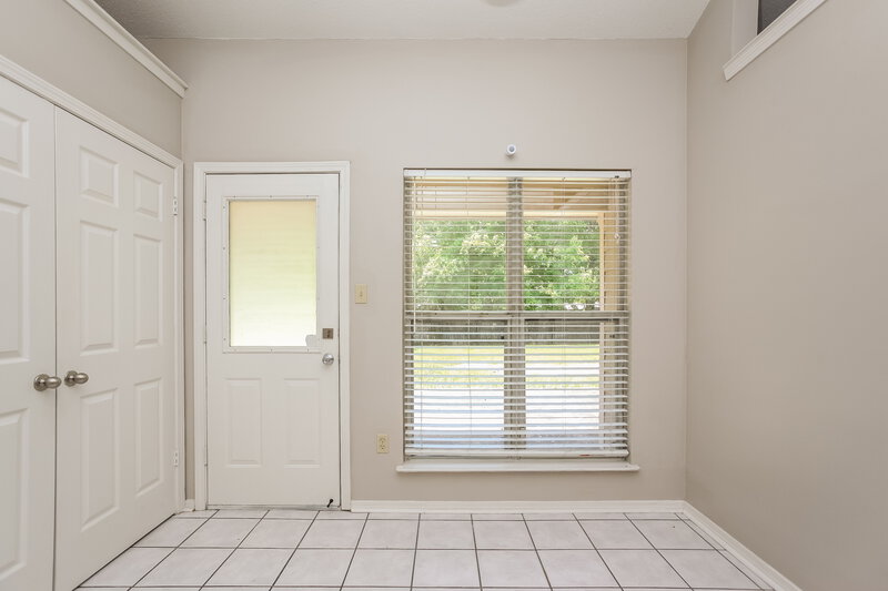 1,620/Mo, 6825 Dunbarton Dr Horn Lake, MS 38637 Dining Room View