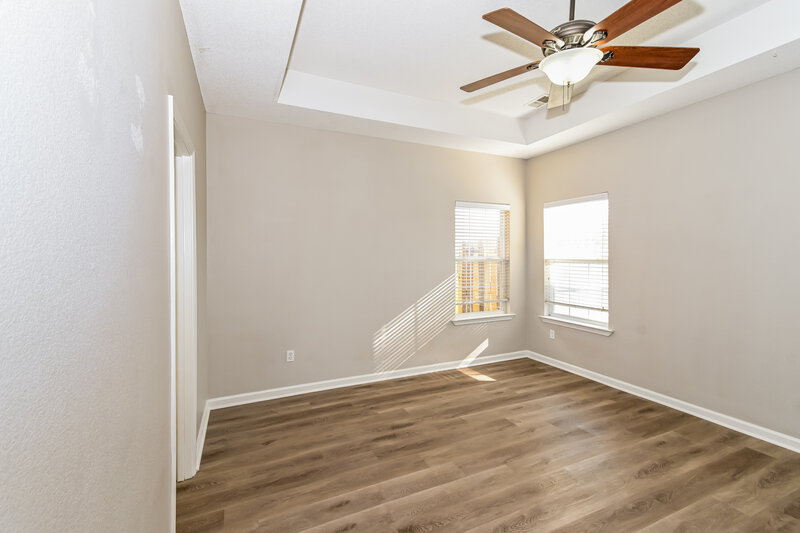 1,805/Mo, 9915 White Poplar Dr Olive Branch, MS 38654 Main Bedroom View