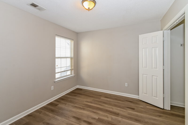 1,805/Mo, 9915 White Poplar Dr Olive Branch, MS 38654 Bedroom View