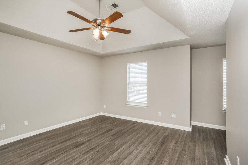 2,090/Mo, 7195 Hunters Forest Drive Olive Branch, MS 38654 Main Bathroom View