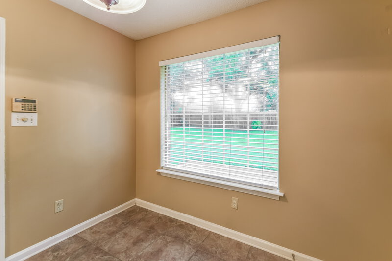1,935/Mo, 6020 Oak Ridge Dr Olive Branch, MS 38654 Breakfast Nook View
