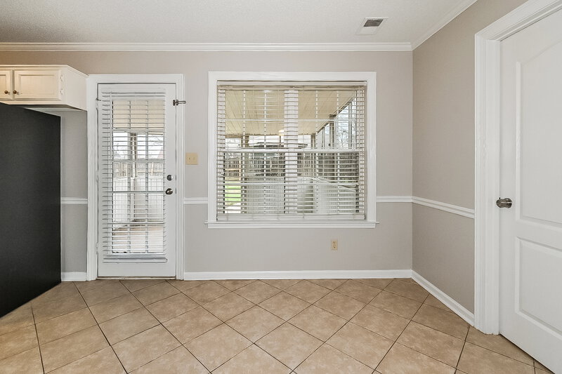 2,060/Mo, 10020 Fox Chase Dr Olive Branch, MS 38654 Dining Room View